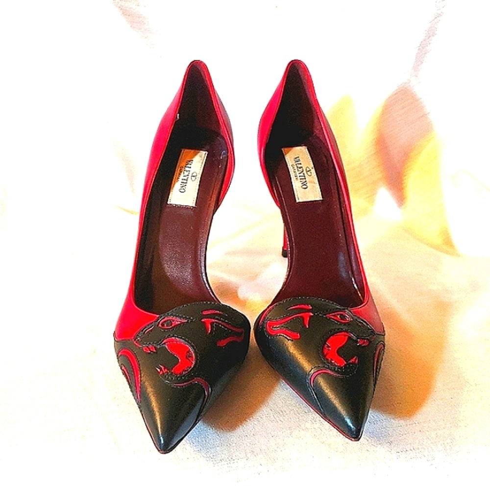 Valentino panther pumps in black and red.